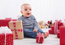 Что можно подарить ребенку на Новый Год — идеи и список подарков для родителей